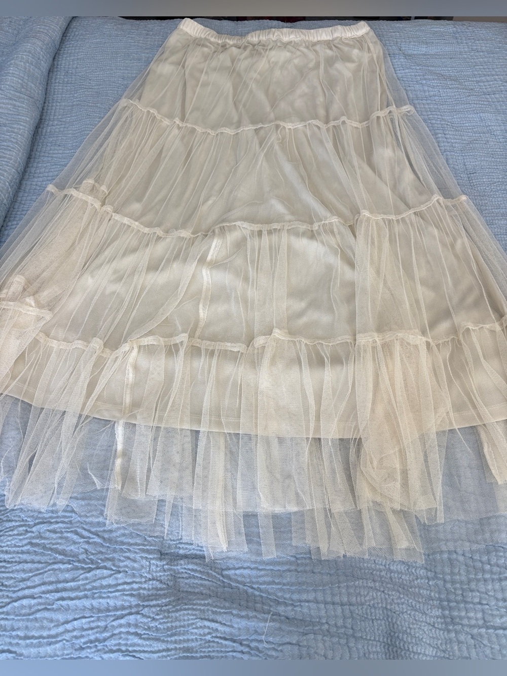 West of Melrose Cream Tulle Tiered Maxi Skirt Size Large Excellent Condition